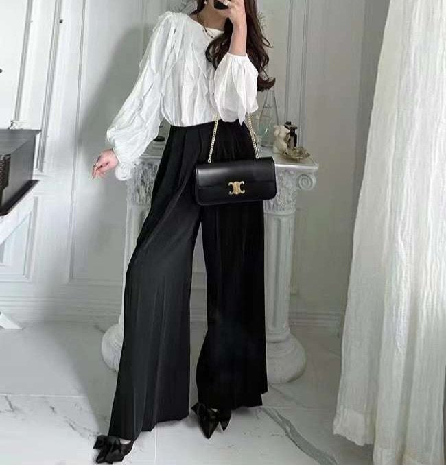 Wide Pleated Maxi Pants