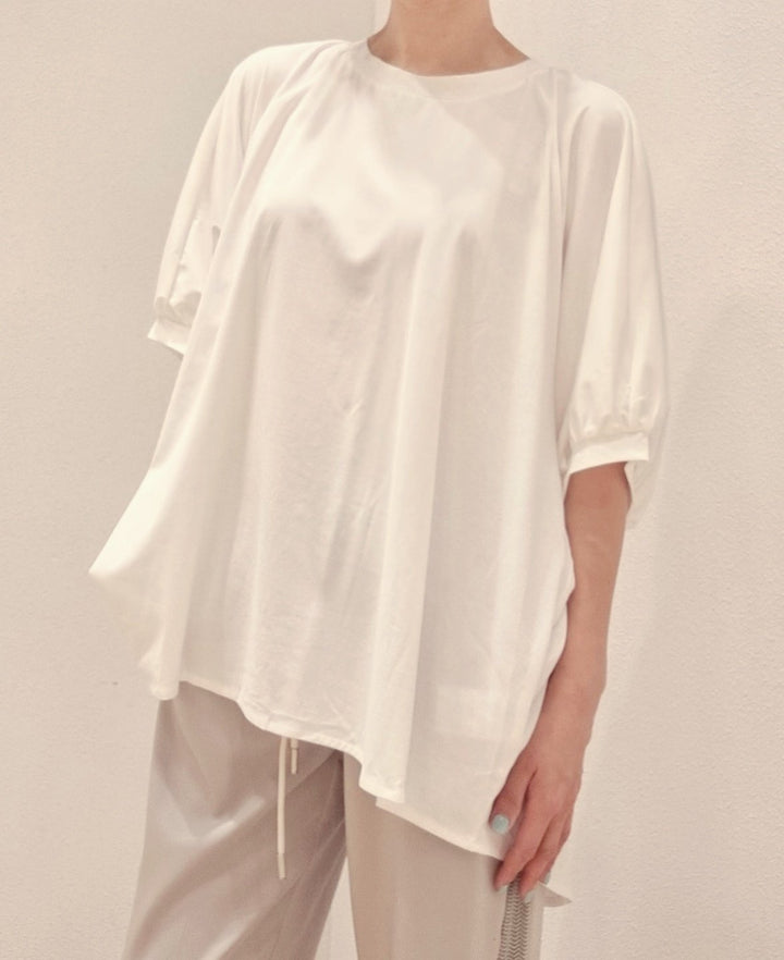 Heart Back Open Long T-shirt Blouse