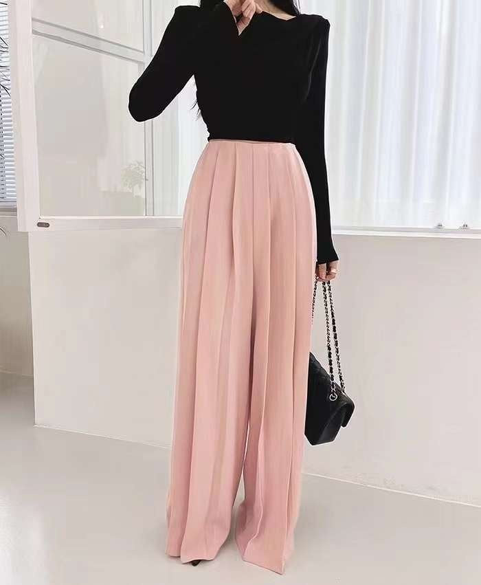 Wide Pleated Maxi Pants